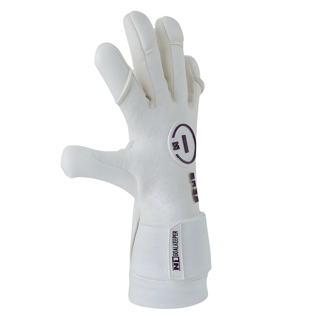 Side profile of N1 Zeus 2.0 Snow goalkeeper glove highlighting the seamless AirFlex Pro backhand and snug Vapor Negative Cut fit.